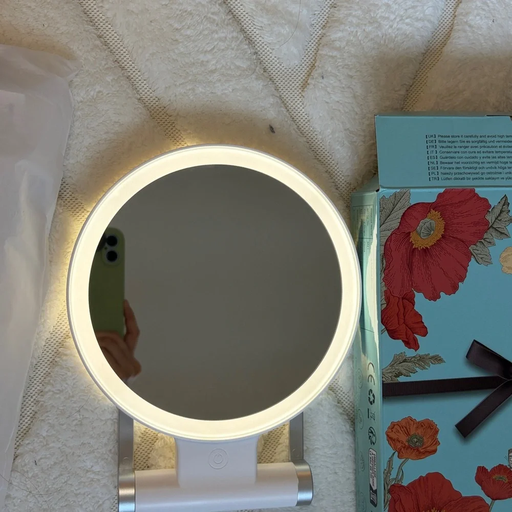 White LED Vanity Mirror